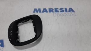 Gebruikte Schakelaar (diversen) Alfa Romeo MiTo (955) 1.4 Turbo Multi Air 16V Quadrifoglio Verde Prijs € 20,00 Margeregeling aangeboden door Maresia Parts