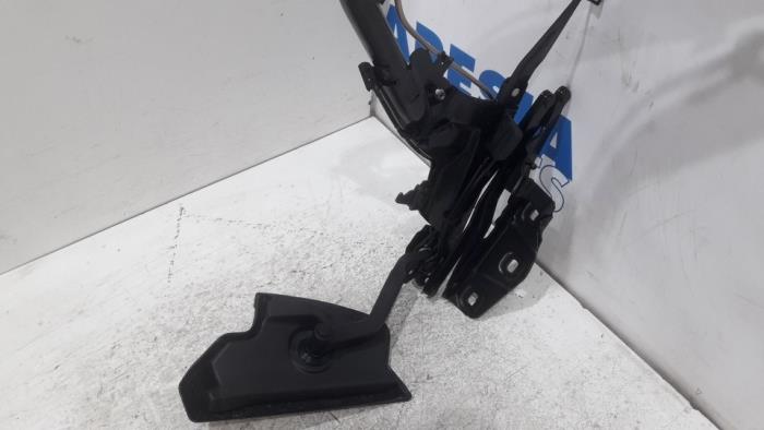 Cabriodak Bediening van een Peugeot 307 CC (3B) 2.0 16V 2005