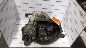 Gebruikte Versnellingsbak Peugeot 207/207+ (WA/WC/WM) 1.4 16V VTi Prijs € 525,00 Margeregeling aangeboden door Maresia Parts