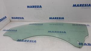 Gebruikte Portierruit 2Deurs links Peugeot RCZ (4J) 1.6 16V THP Prijs € 75,00 Margeregeling aangeboden door Maresia Parts