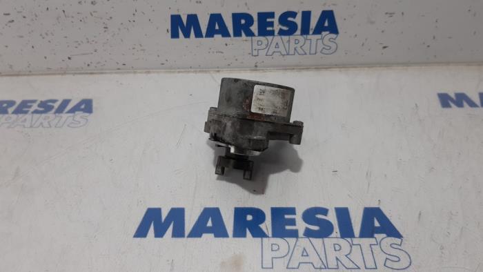 Gebruikte Vacuumpomp (Diesel) Fiat Fiorino (225) 1.3 JTD 16V Multijet Prijs € 36,24 Inclusief btw aangeboden door Maresia Parts