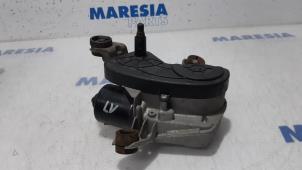 Gebruikte Ruitenwissermotor voor Peugeot RCZ (4J) 1.6 16V THP Prijs € 157,50 Margeregeling aangeboden door Maresia Parts