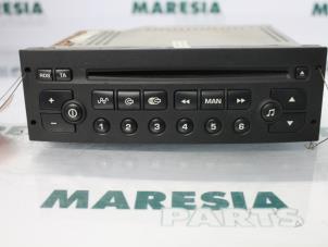 Gebruikte Radio CD Speler Peugeot 206 (2A/C/H/J/S) 1.4 HDi Prijs € 50,00 Margeregeling aangeboden door Maresia Parts