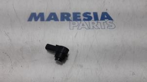 Gebruikte Sensor PDC Peugeot RCZ (4J) 1.6 16V THP Prijs € 25,00 Margeregeling aangeboden door Maresia Parts