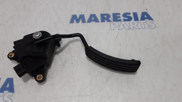 Gebruikte Gaspedaalpositie Sensor Renault Zoé (AG) 46kW Prijs € 25,00 Margeregeling aangeboden door Maresia Parts