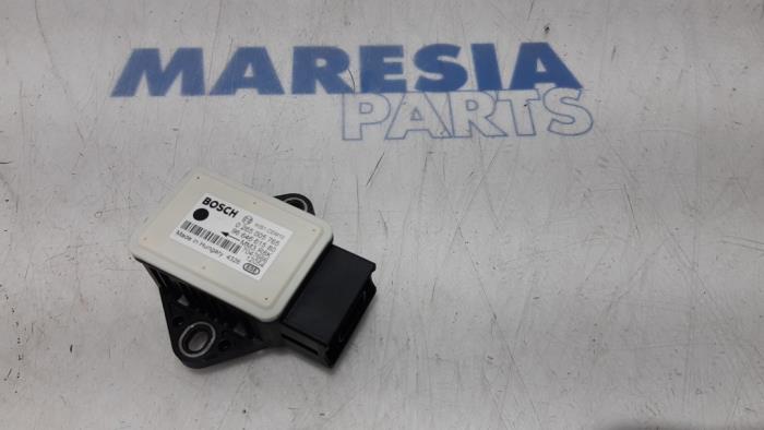 Gebruikte Computer esp Peugeot 508 SW (8E/8U) 2.0 RXH HYbrid4 16V Prijs € 30,00 Margeregeling aangeboden door Maresia Parts