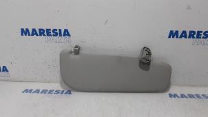 Gebruikte Zonneklep Opel Combo 1.3 CDTI 16V ecoFlex Prijs € 30,25 Inclusief btw aangeboden door Maresia Parts