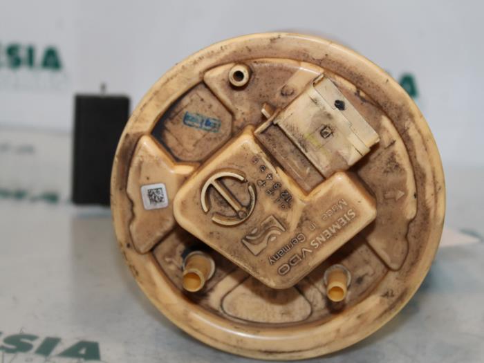 Gebruikte Tank element Pomp Alfa Romeo MiTo (955) 1.3 JTDm 16V Prijs € 25,00 Margeregeling aangeboden door Maresia Parts
