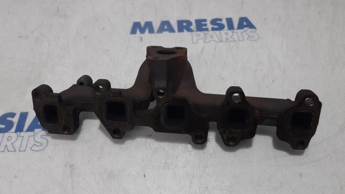 Gebruikte Spruitstuk Uitlaat Fiat Punto Evo (199) 1.3 JTD Multijet 85 16V Euro 5 Prijs € 40,00 Margeregeling aangeboden door Maresia Parts
