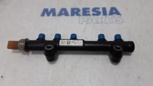 Gebruikte Injector brug Citroen DS3 (SA) 1.6 Blue Hdi 100 Prijs € 131,25 Margeregeling aangeboden door Maresia Parts