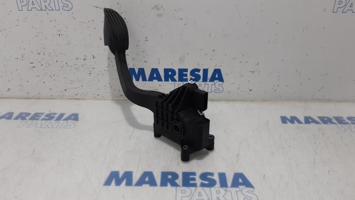 Gebruikte Gaspedaalpositie Sensor Fiat Panda (312) 0.9 TwinAir 65 Prijs € 35,00 Margeregeling aangeboden door Maresia Parts