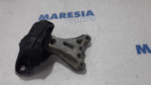 Gebruikte Motorrubber Peugeot 208 I (CA/CC/CK/CL) 1.2 Vti 12V PureTech 82 Prijs € 30,00 Margeregeling aangeboden door Maresia Parts