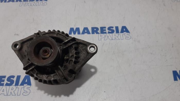 Gebruikte Dynamo Iveco New Daily IV 29L14C, 29L14C/P, 29L14V, 29L14V/P Prijs € 190,58 Inclusief btw aangeboden door Maresia Parts