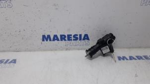 Gebruikte Kontaktslot + Sleutel Fiat 500 (312) 1.4 16V Prijs € 50,00 Margeregeling aangeboden door Maresia Parts