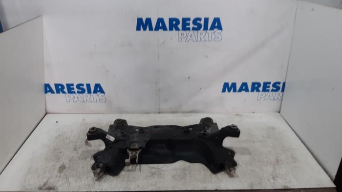 Gebruikte Subframe Peugeot 508 SW (8E/8U) 2.0 HDiF 16V Autom. Prijs € 74,90 Margeregeling aangeboden door Maresia Parts