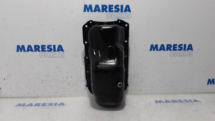 Gebruikte Carterpan Opel Combo 1.4 16V ecoFlex Prijs € 50,00 Margeregeling aangeboden door Maresia Parts