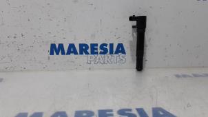 Gebruikte Pen Bobine Opel Combo 1.4 16V ecoFlex Prijs € 25,00 Margeregeling aangeboden door Maresia Parts