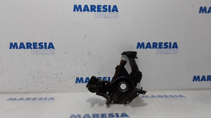 Gebruikte Oliepomp Fiat Grande Punto (199) 1.4 Prijs € 75,00 Margeregeling aangeboden door Maresia Parts