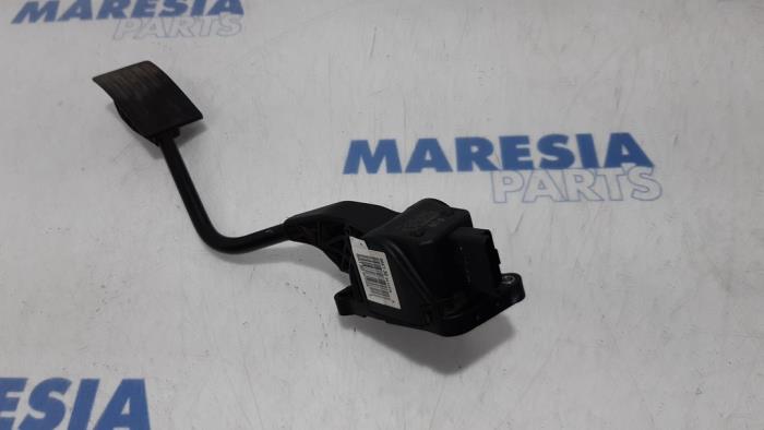 Gebruikte Gaspedaalpositie Sensor Peugeot 508 SW (8E/8U) 2.0 HDiF 16V Autom. Prijs € 35,00 Margeregeling aangeboden door Maresia Parts