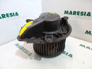 Gebruikte Chaufage Ventilatiemotor Citroen Xantia (X1/2) 1.9 D X,SX Prijs € 25,00 Margeregeling aangeboden door Maresia Parts