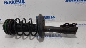 Gebruikte Mac Phersonpoot links-voor Peugeot 508 SW (8E/8U) 2.0 HDiF 16V Autom. Prijs € 75,00 Margeregeling aangeboden door Maresia Parts