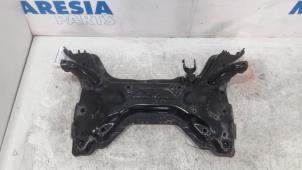 Gebruikte Subframe Peugeot 5008 I (0A/0E) 1.6 THP 16V Prijs € 50,00 Margeregeling aangeboden door Maresia Parts