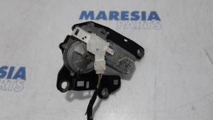 Gebruikte Ruitenwissermotor achter Citroen Berlingo 1.6 HDi 90 Prijs € 65,00 Margeregeling aangeboden door Maresia Parts