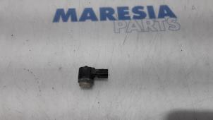 Gebruikte PDC Sensor Opel Vivaro 1.6 CDTI BiTurbo 140 Prijs € 24,20 Inclusief btw aangeboden door Maresia Parts