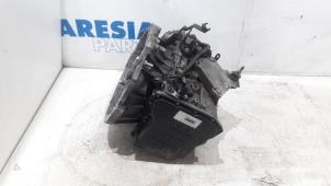 Gebruikte Automaatbak Renault Espace (JK) 2.0 dCi 16V 175 FAP Prijs € 577,50 Margeregeling aangeboden door Maresia Parts