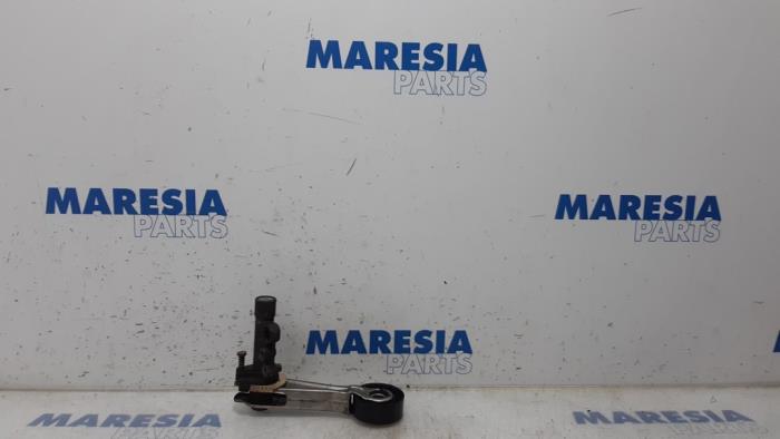 Gebruikte Spanner multiriem Peugeot 207 CC (WB) 1.6 16V Prijs € 25,00 Margeregeling aangeboden door Maresia Parts