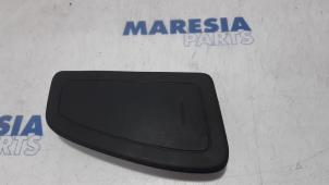 Gebruikte Stoel airbag (zitplaats) Peugeot 307 CC (3B) 2.0 16V Prijs € 50,00 Margeregeling aangeboden door Maresia Parts