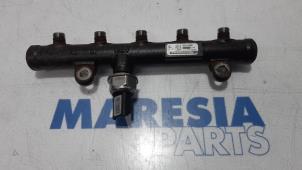 Gebruikte Injector brug Peugeot Expert (G9) 2.0 HDi 120 Prijs € 39,95 Margeregeling aangeboden door Maresia Parts
