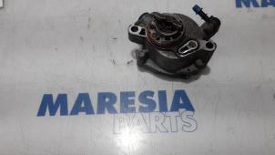 Gebruikte Vacuumpomp (Diesel) Peugeot 5008 I (0A/0E) 1.6 BlueHDi 120 Prijs € 35,00 Margeregeling aangeboden door Maresia Parts