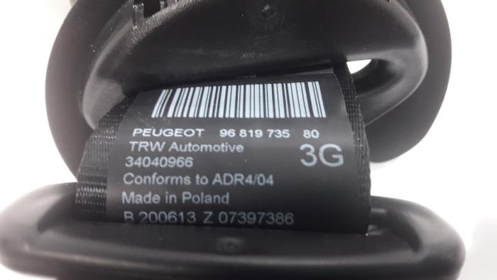 Veiligheidsgordel links-achter van een Peugeot 5008 I (0A/0E) 1.6 VTI 16V 2013