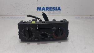 Gebruikte Chaufage Bedieningspaneel Peugeot 207 CC (WB) 1.6 16V Prijs € 25,00 Margeregeling aangeboden door Maresia Parts