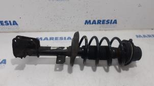 Gebruikte Voorpoot links Fiat Bravo (198A) 1.4 16V Prijs € 75,00 Margeregeling aangeboden door Maresia Parts
