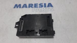 Gebruikte BCM Renault Captur (2R) 1.5 Energy dCi 110 FAP Prijs € 124,99 Margeregeling aangeboden door Maresia Parts