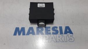 Gebruikte Module Centrale Deurvergrendeling Peugeot 107 1.0 12V Prijs € 20,00 Margeregeling aangeboden door Maresia Parts