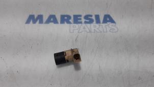 Gebruikte Sensor PDC Peugeot 207 CC (WB) 1.6 16V Prijs € 35,00 Margeregeling aangeboden door Maresia Parts