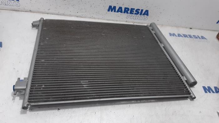 Gebruikte Airco Condensor Renault Espace (RFCJ) 1.6 Energy dCi 160 Prijs € 64,95 Margeregeling aangeboden door Maresia Parts