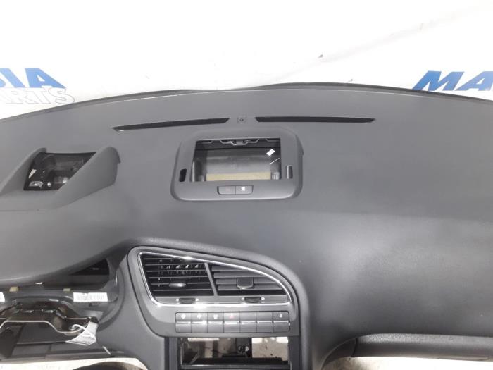 Airbag set van een Peugeot 5008 I (0A/0E) 1.6 THP 16V 2011