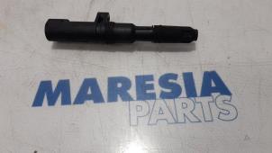Gebruikte Pen Bobine Renault Espace (JK) 2.0 16V Turbo Prijs € 10,00 Margeregeling aangeboden door Maresia Parts