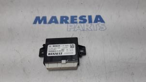 Gebruikte Module PDC Renault Espace (RFCJ) 1.6 Energy dCi 160 EDC Prijs € 157,50 Margeregeling aangeboden door Maresia Parts