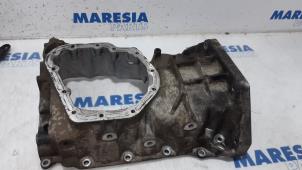 Gebruikte Carterpan Renault Trafic (1FL/2FL/3FL/4FL) 1.6 dCi 115 Prijs € 127,05 Inclusief btw aangeboden door Maresia Parts