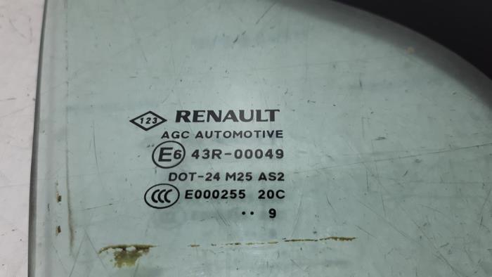 RENAULT Scenic 3 generation (2009-2015) Фортка задняя правая 43R00049 19485610