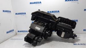 Gebruikte Chaufagebak Alfa Romeo Brera (939) 2.2 JTS 16V Prijs € 262,50 Margeregeling aangeboden door Maresia Parts