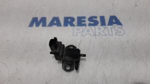 Gebruikte Vacuum ventiel Peugeot 508 (8D) 1.6 HDiF 16V Prijs € 25,00 Margeregeling aangeboden door Maresia Parts