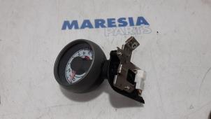 Gebruikte Toerenteller Peugeot 107 1.0 12V Prijs € 50,00 Margeregeling aangeboden door Maresia Parts