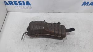 Gebruikte Uitlaat Einddemper Peugeot 308 (4A/C) 1.6 16V THP 150 Prijs € 35,00 Margeregeling aangeboden door Maresia Parts