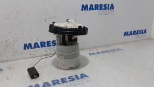 Gebruikte Tank element Pomp Peugeot 308 (4A/C) 1.6 16V THP 150 Prijs € 25,00 Margeregeling aangeboden door Maresia Parts